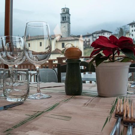 Hotel Locanda Le Tre Oche Molina di Ledro Bagian luar foto