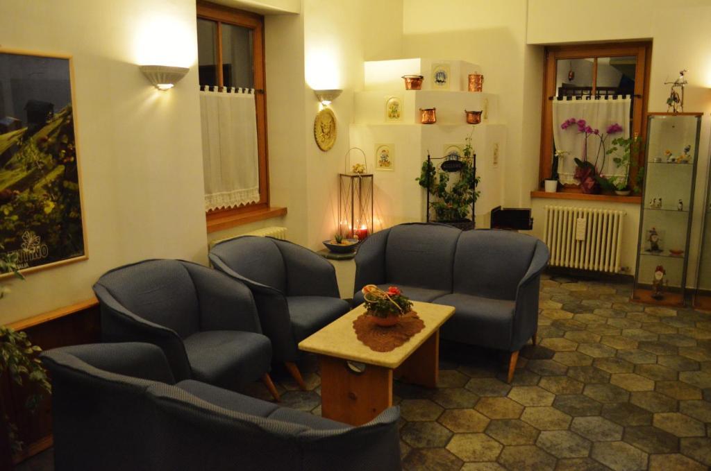 Hotel Locanda Le Tre Oche Molina di Ledro Bagian luar foto