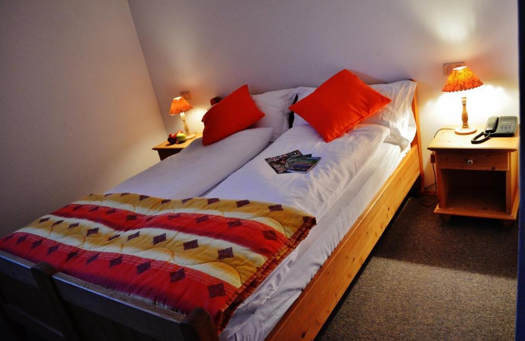 Hotel Locanda Le Tre Oche Molina di Ledro Ruang foto