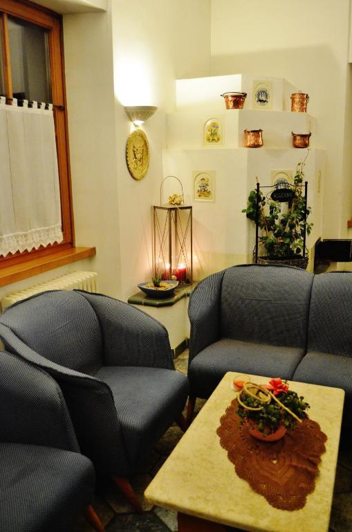 Hotel Locanda Le Tre Oche Molina di Ledro Bagian luar foto